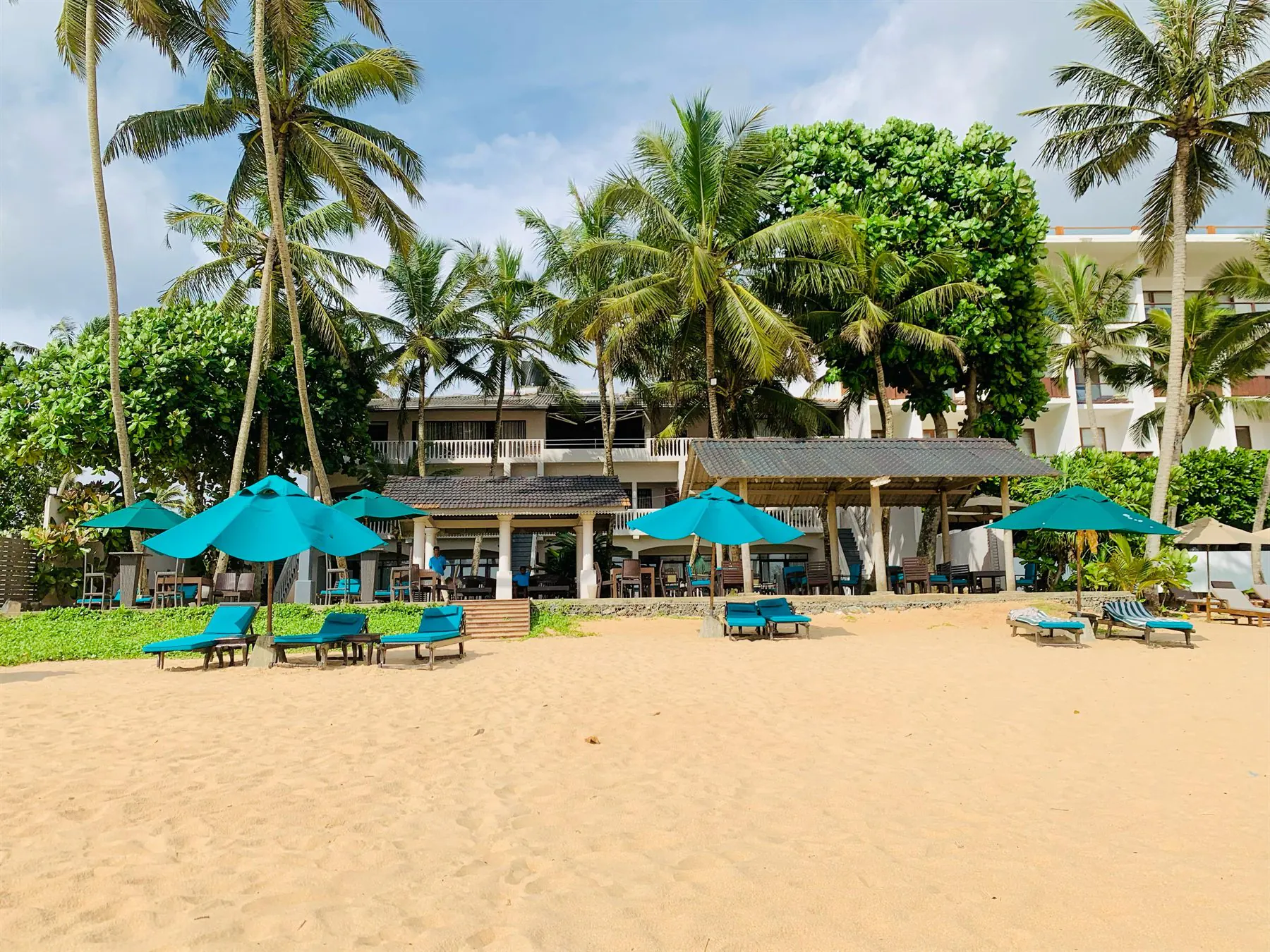 Suite Lanka beach-facing hotel exterior